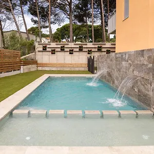Albana Turistics Aparthotel